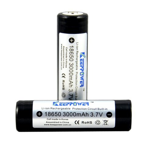 akumulator-18650-li-ion-3000-mah-do-latarek-black-eye.jpg