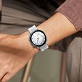 HOCO smartwatch z funkcją rozmowy Y7 Pro srebrny
