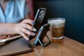 Power Bank Newell MS-10000 MagSafe 10000 mAh PD 20 W - szary