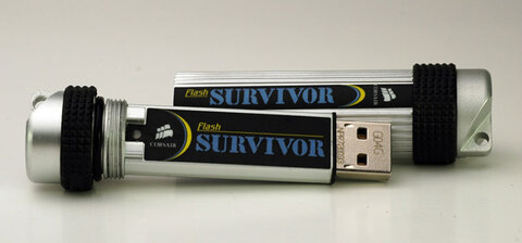 Corsair PenDrive Flash Survivor 16GB