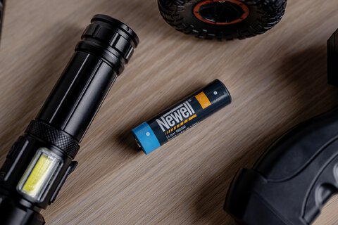Akumulator Newell 18650 USB-C 2200 mAh