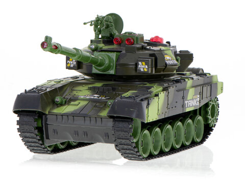Czołg RC War Tank 9993 zdalnie sterowany 2.4 GHz kamuflaż leśny