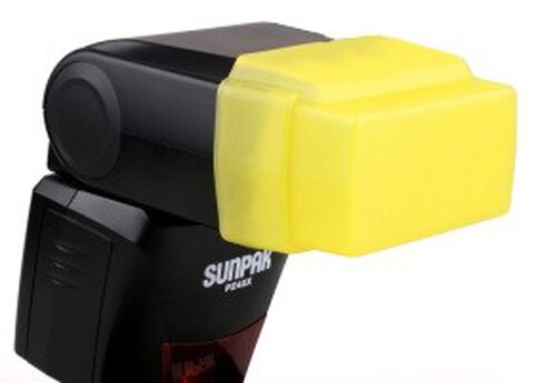 Dyfuzor żółty ocieplający do lampy reporterskiej NIKON SB600 SB800
