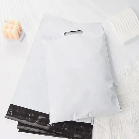 Foliopaki kurierskie z rączką 400 x 500 mm + 70 mm rączka RC091 50 szt białe