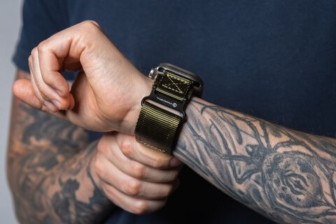 FORCELL F-DESIGN FA05 pasek nylonowy do APPLE Watch 42 / 44 / 45 / 49 mm zielony