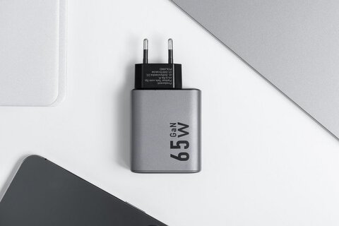Forcell F-Energy adowarka Sieciowa GaN - 65W z portami: 2x USB C i USB A z adowaniem PD i QC 4.0