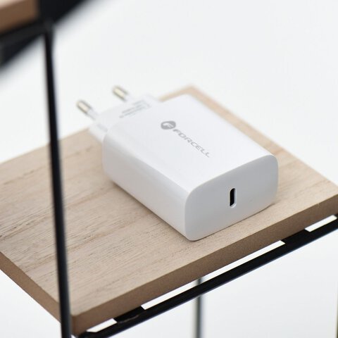 Forcell Ładowarka Sieciowa ze złączem USB typ C i kablem typ C - 3A 25W z funkcją ładowania PD i QC 4.0