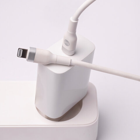 Forever kabel MFi Flexible USB-C - Lightning 1,0 m 27W biały