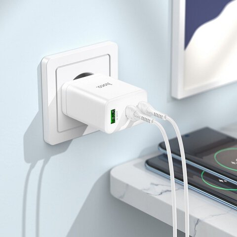 HOCO adowarka sieciowa 2 x Typ C + USB A + kabel Typ C do Typ C PD QC3.0 3A 35W N33 biaa