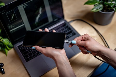 Kabel Newell USB-C - USB-C 3.2 Gen 2 - 2 m, grafitowy
