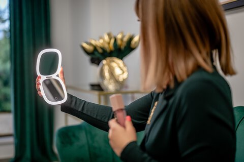 Lusterko kosmetyczne Humanas HS-PM01 z podświetleniem LED - białe