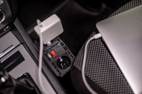 Przetwornica napięcia Newell z modyfikowaną sinusoidą - 12 V / 230 V, 1000 W