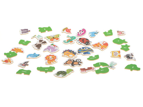 Puzzle układanka w puszce dla dzieci zwierzątka 24 elementy