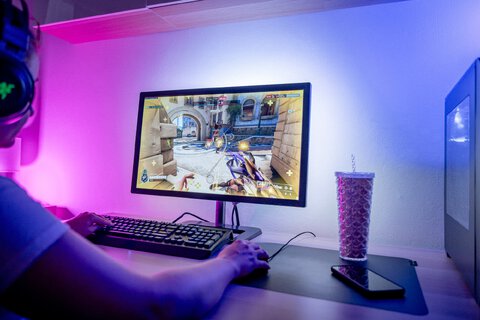 Taśma LED Newell do monitora 32"