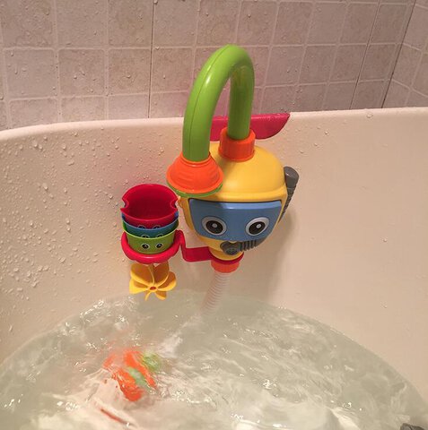 Zabawka do kąpieli nurek z prysznicem i kubeczkami